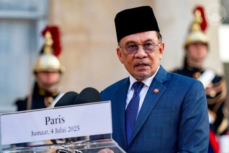 Anwar Ibrahim à Paris : « Le commerce doit être un pont, pas une barrière »